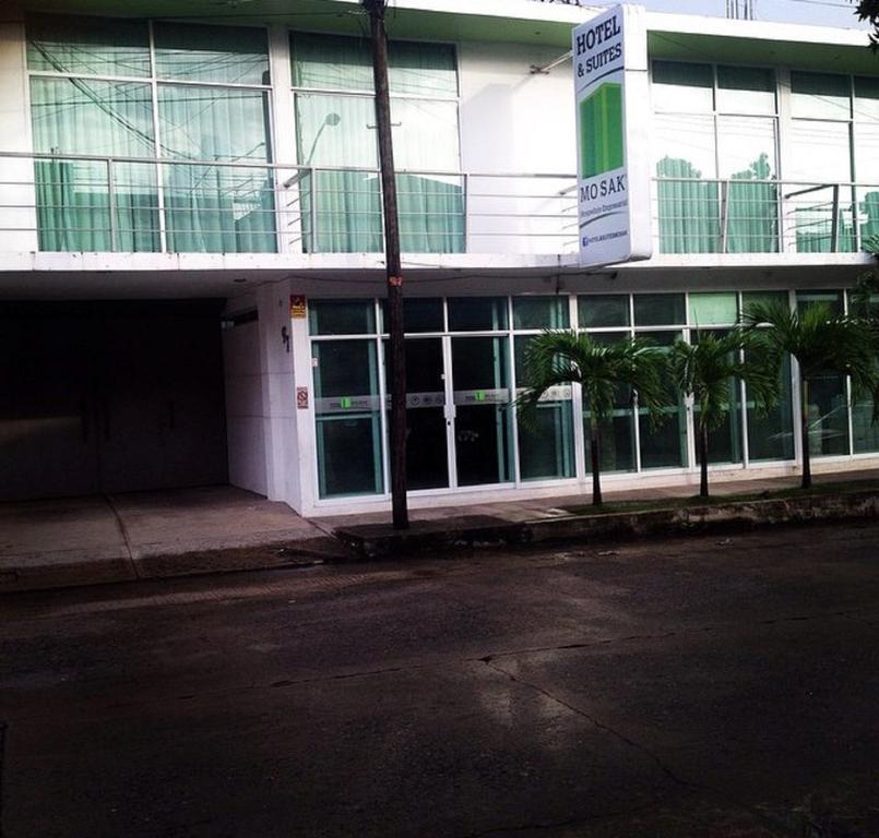 Hotel & Suites Mo Sak 타파출라 외부 사진